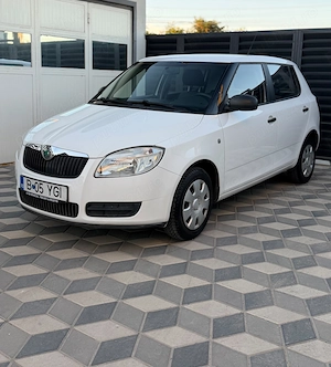 Skoda Fabia 2.Facelift  2009 .Cumparata de catre Prim Proprietar din Reprezentanta RO.89000KM!! - imagine 3