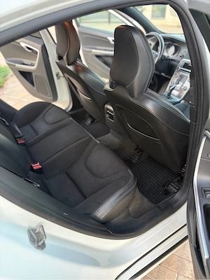 Vând volvo s60 fabricație 2017 în stare buna - imagine 5