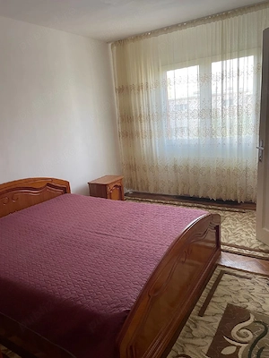 Proprietar ofer pentru închiriere apartament cu două camere  - imagine 5