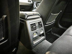 BMW 320 diesel 177CP 215000 km 2010 - imagine 9