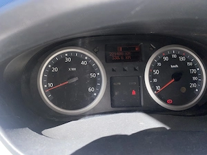 Renault Trafic 8+1  - imagine 6