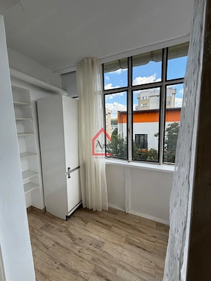 Apartament cu 2 camere, Decomandat, Cug (BRD) - imagine 8