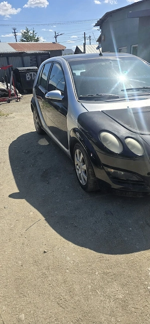 Vând Smart ForFour ,automat, diesel  - imagine 3