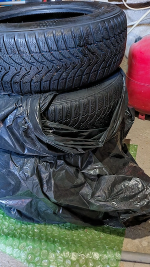 4 Anvelope de iarnă 215/60R17  - imagine 4