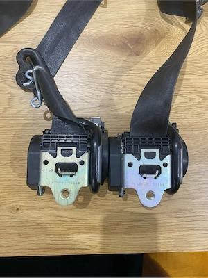 Set centuri față ford focus 3.5 facelift - imagine 3