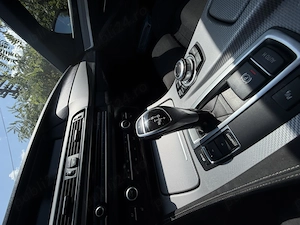BMW F10 520d Pachet M Fabrica, Cutie sport, Istoric la reprezentanta, Carbonscwarz, Distributie!  - imagine 9