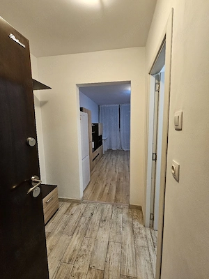 direct proprietar, închiriez garsonieră Izvorul Rece - imagine 5