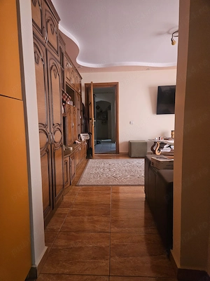 Vand apartament 3 camere - imagine 4