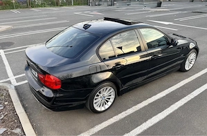 BMW 320i Special Edition