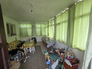 Casă de vânzare în Valea Brazilor, județul Argeș   teren generos de 2.896 mp și 3 construcții - imagine 7