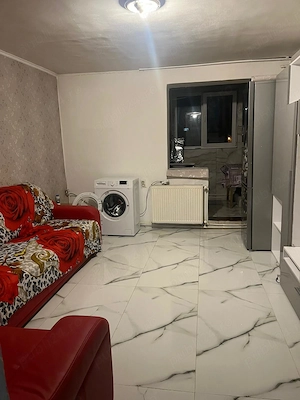 Garsinonera de inchiriat zona berceni emil racovita 