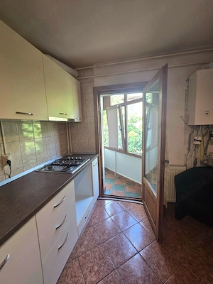 Proprietar apartament cu 3 camere decomandate - imagine 8