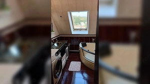 Apartament spațios, modern, cu pod propriu și 2 locuri de parcare - imagine 8