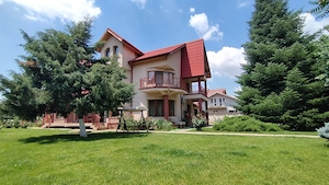 Vânzare vilă în zona centrală a orașului Măgurele  - imagine 3