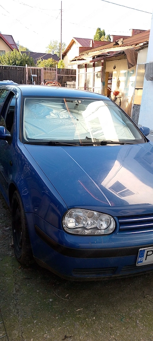 Volkswagen Golf4, pentru programul rabla!