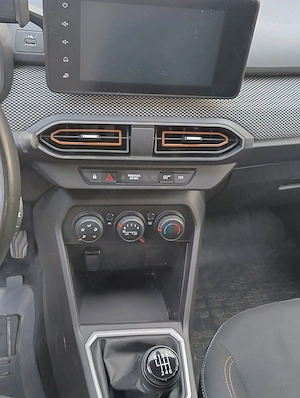Dacia Sandero Stepway   SEP 2023   Benzina + GPL - imagine 2