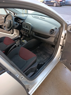 Clio 4 1,2 benzină 75 cp 78000 km - imagine 6
