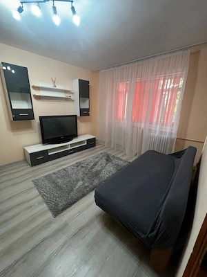 Închiriez apartament in regim hotelier  - imagine 4
