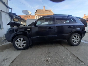 Hyundai Tucson 2.0 benzina+ Gpl 4x2  - imagine 4