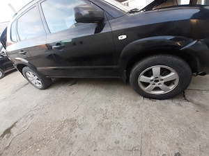 Hyundai Tucson 2.0 benzina+ Gpl 4x2  - imagine 5