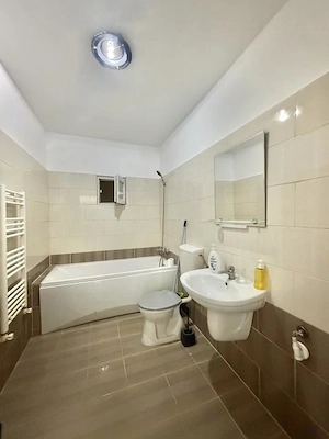 Apartament 3 camere, open space, zona Lipovei -Thalia  - imagine 11