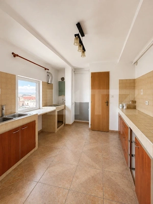 Apartament 4 camere , 143mp utili | Mihai Eminescu | Lift - imagine 2