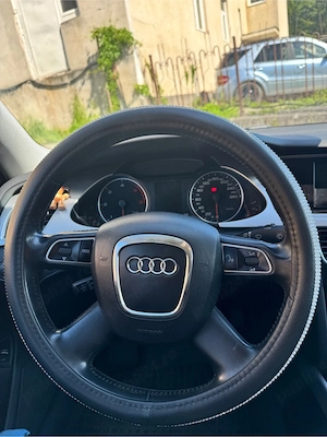 Audi A4 B8  - imagine 3