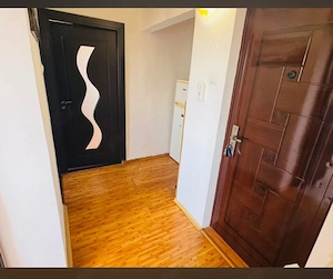 Apartament 3 camere vanzare. - imagine 2