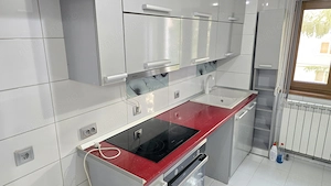 Vand apartament 2 camere decomandat in Deva, Bld 22 Decembrie (Banca Transilvania), etaj 1, mobilat - imagine 12