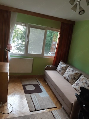 Proprietar Închiriez Ap  cam etaj 1 Reșița  - imagine 6