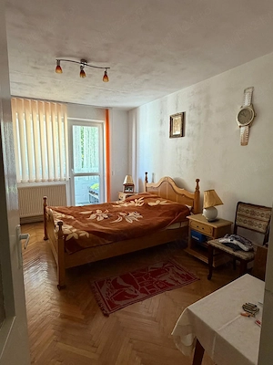 Apartament 3 camere de vânzare   sighișoara | posibil schimb cu oradea - imagine 3