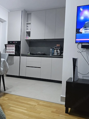 3 camere Mobilat modern, Marmura Residence,2 locuri de parcare, 2 min metrou Jiului,  OPORTUNITATE - imagine 2