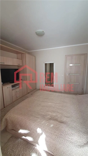 Vanzare apartament 2 camere, mobilat pe comanda, etaj 1 din 3, Dobroesti, Str Ciresului - imagine 16