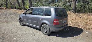 vw touran 2.0tdi 140cp acte la zi - imagine 1
