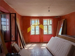 Casa de vanzare la sol in localitatea Felnac - imagine 6