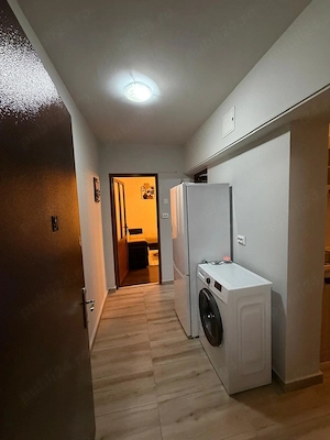  Închiriez apartament 2 camere   Pitești, cartier Banat