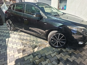 Renault Megane BOSE Edition,2012,1600 cmc,131 CP - imagine 4