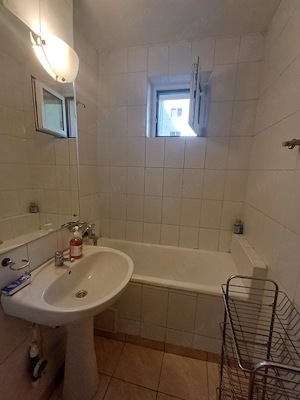 Inchiriez apart 3 camere Sect 2 Bucuresti - imagine 7