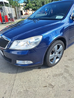 Se vinde Skoda octavia 2 facelift an 2011 diesel 1.6,105 cai,la  preț 4700  negociabil  - imagine 2