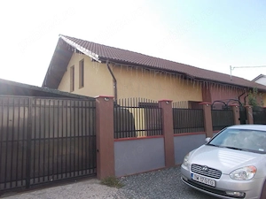 Vand casa cu teren in Sacalaz