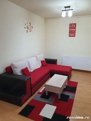 Apartament cu 2 camere de inchiriat in zona Sala Palatului - imagine 3