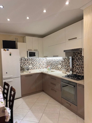 Apartament de inchiriat 3 camere Piata Veteranilor - imagine 2