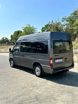 Ford Transit 2.2D , 9 Locuri  - imagine 3