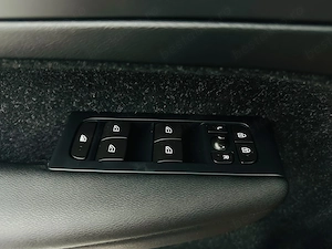 Volvo XC40 - imagine 13