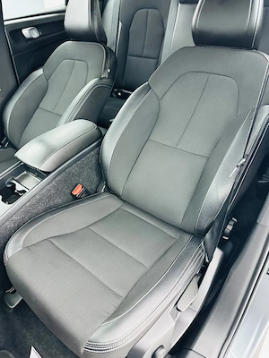 Volvo XC40 - imagine 18