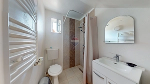 Comision 0% | Pensiune în funcțiune | Bran | 18 camere | Râu + natură - imagine 20