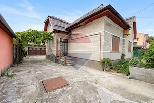 Casă cu 6 camere | Turda | Necesită renovare