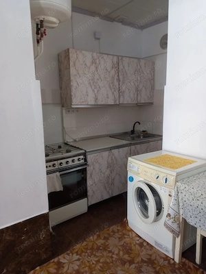Ofer spre închiriere garsonieră în zona Apărătorii Patriei - imagine 3