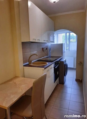 Ofer spre inchiriere garsoniera in zona Rahova - imagine 3