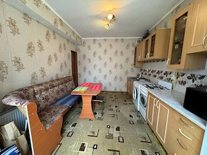 Se închiriază apartament cu doua  camere, situat în zona centrală Unirii - imagine 4
